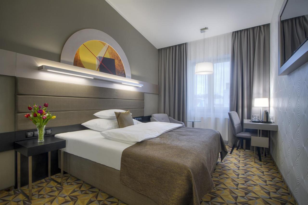 Hotel Essence Прага Экстерьер фото