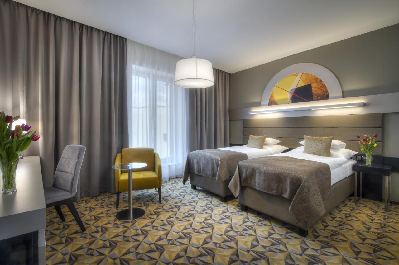 Hotel Essence Прага Экстерьер фото